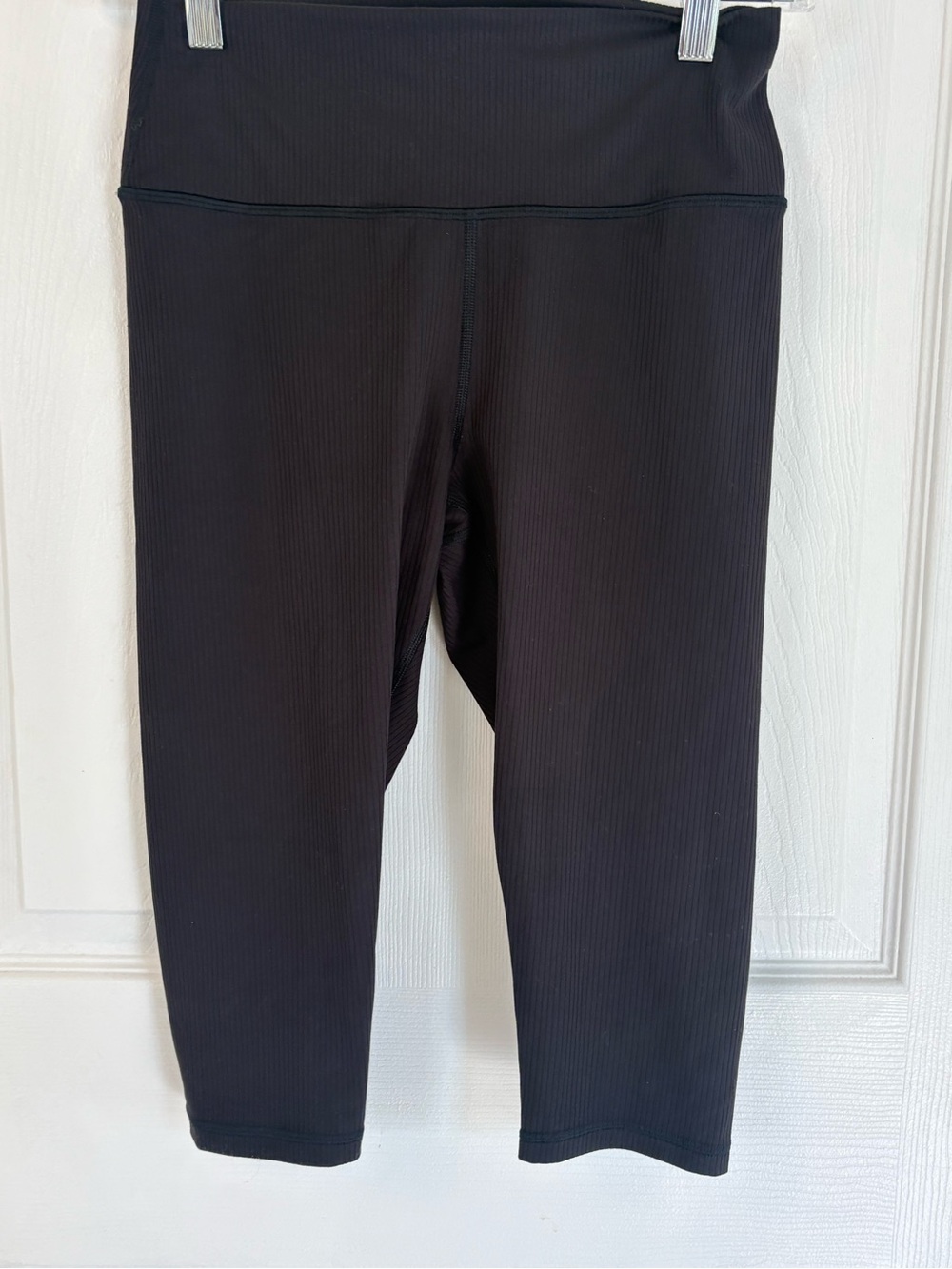 Athleta Black Ribbed High-Rise Crop Leggings